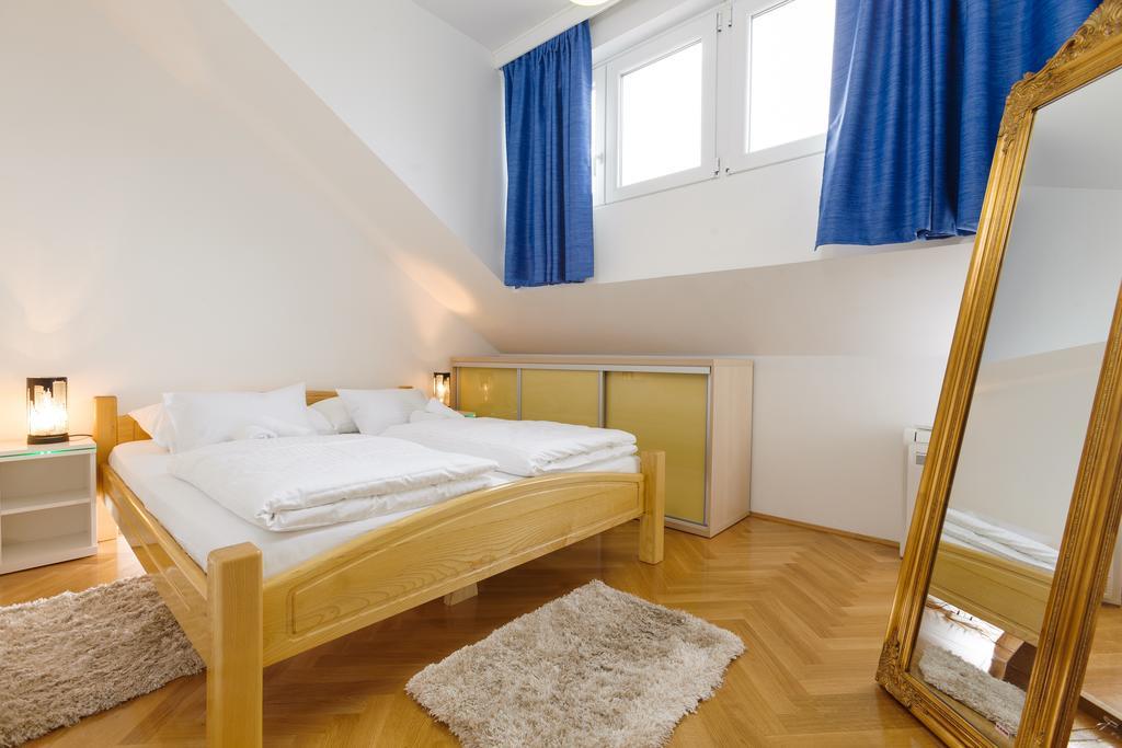 ספליט Amigo Comfort Apartments מראה חיצוני תמונה